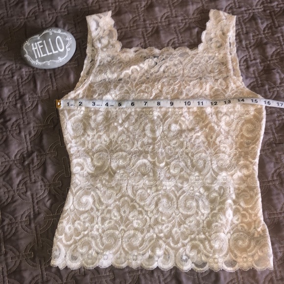 Karen Kane three tiered lace tank top - Picture 5 of 11